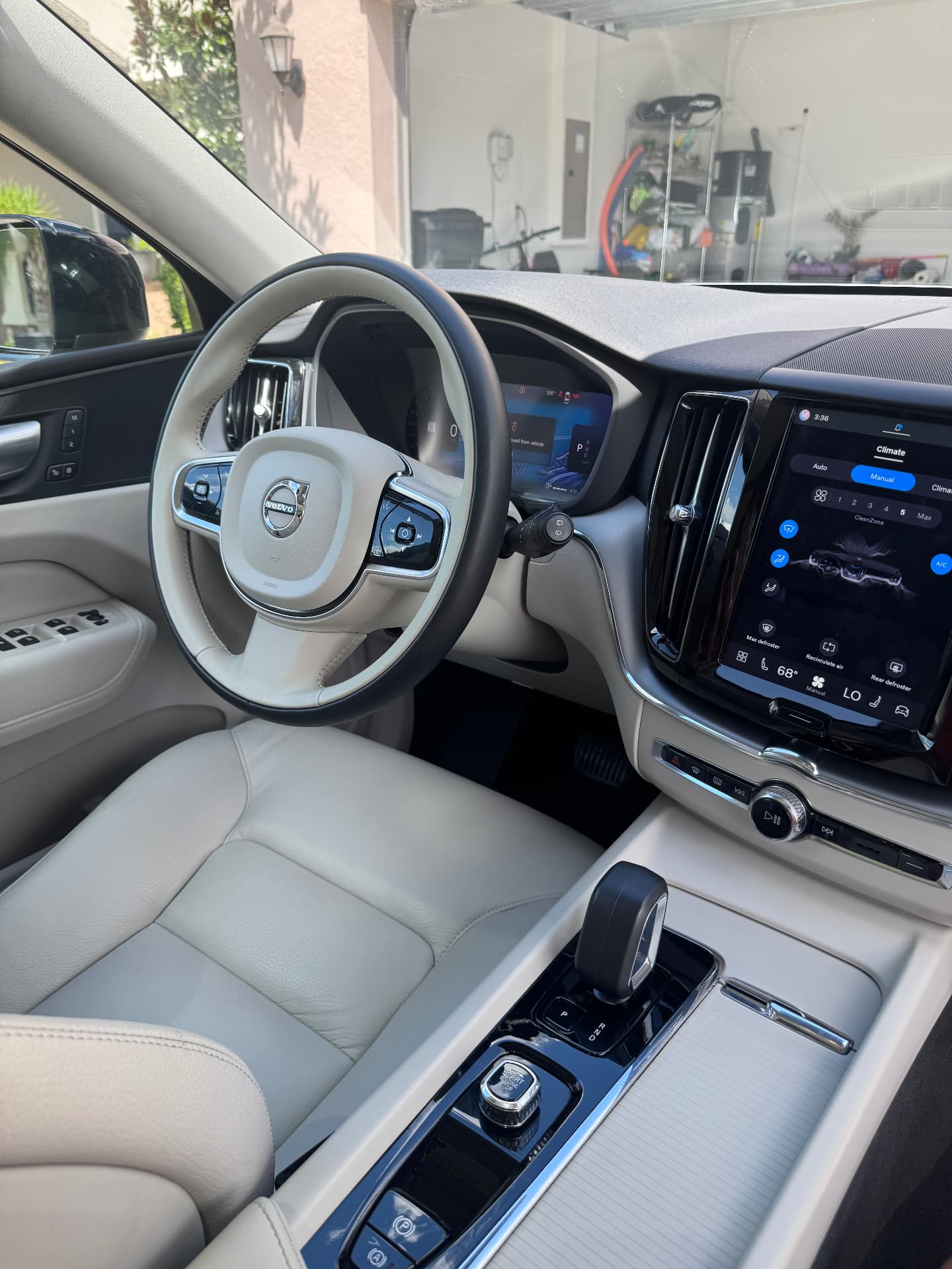 Volvo interior with cream leather after detail